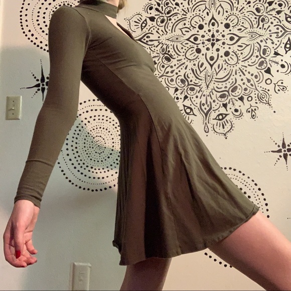 Mock Neck Cutout Skater Dress - Picture 2 of 4